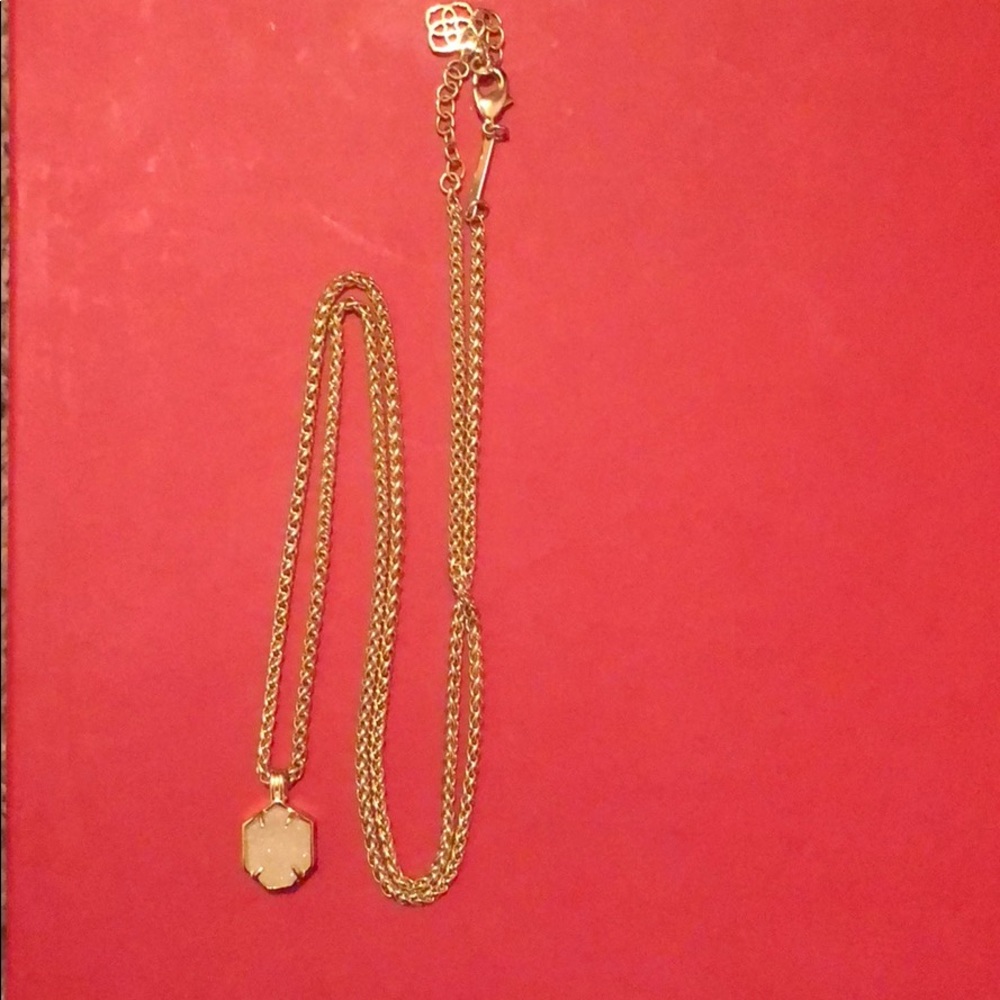 Kendra Scott Necklace